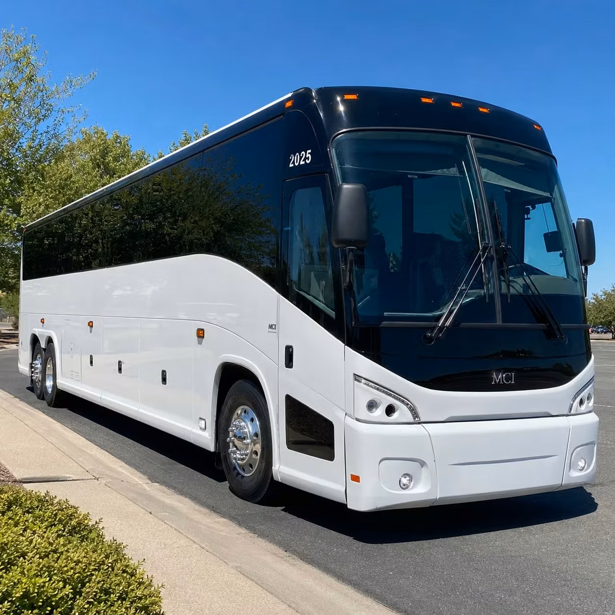 concert bus rentals to xfinity center in mansfield the closest major amphitheater to fall river