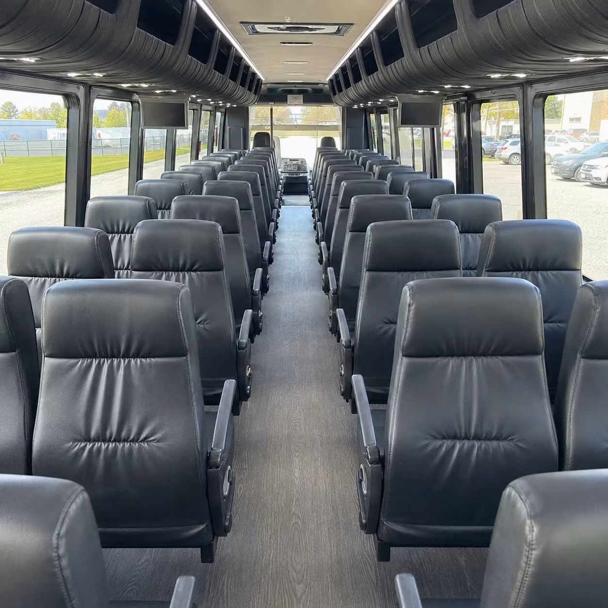 fall river 25 passenger minibus rental