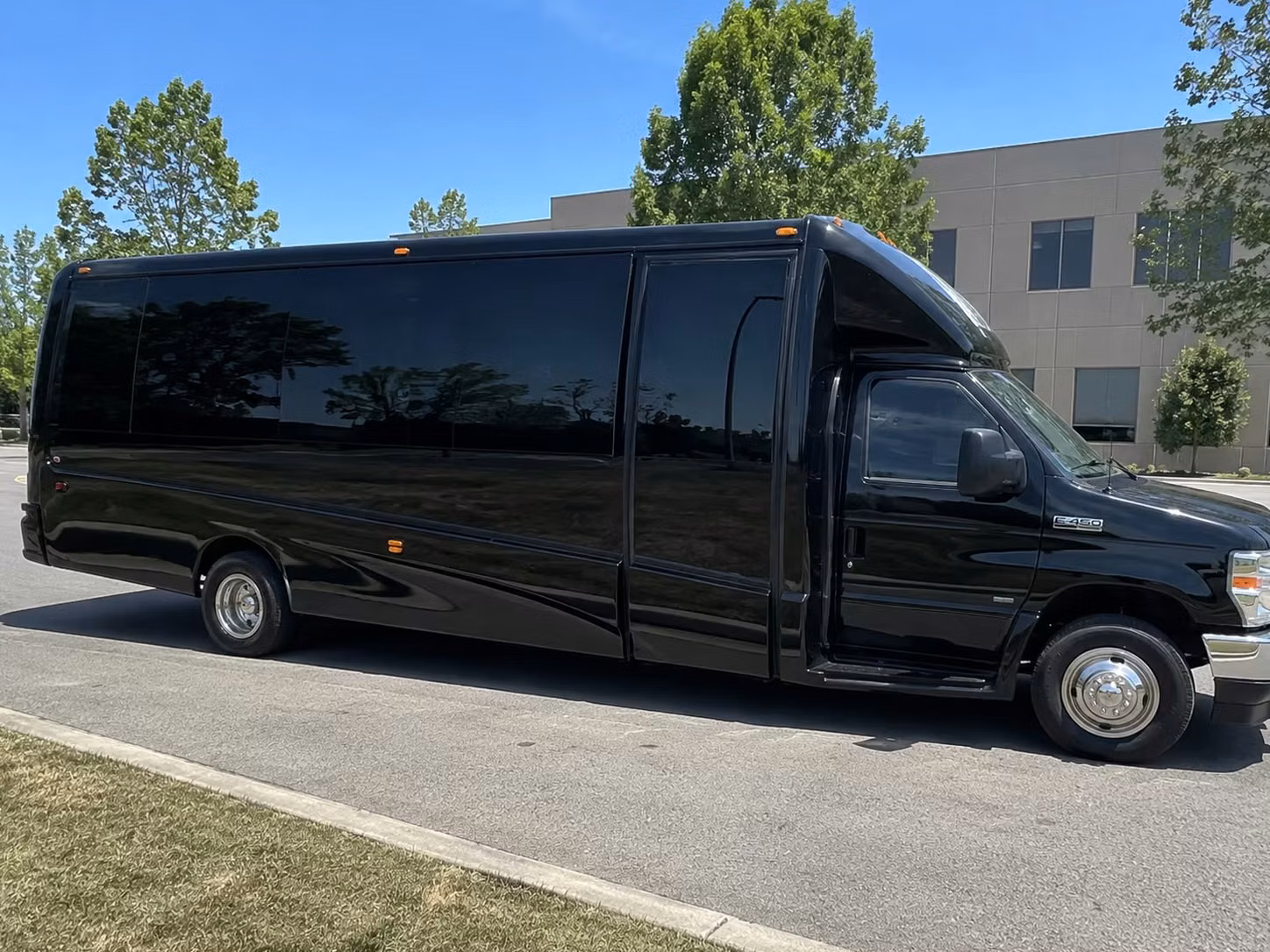 fall river concert party bus rentals bachelorette nights birthday groups and more