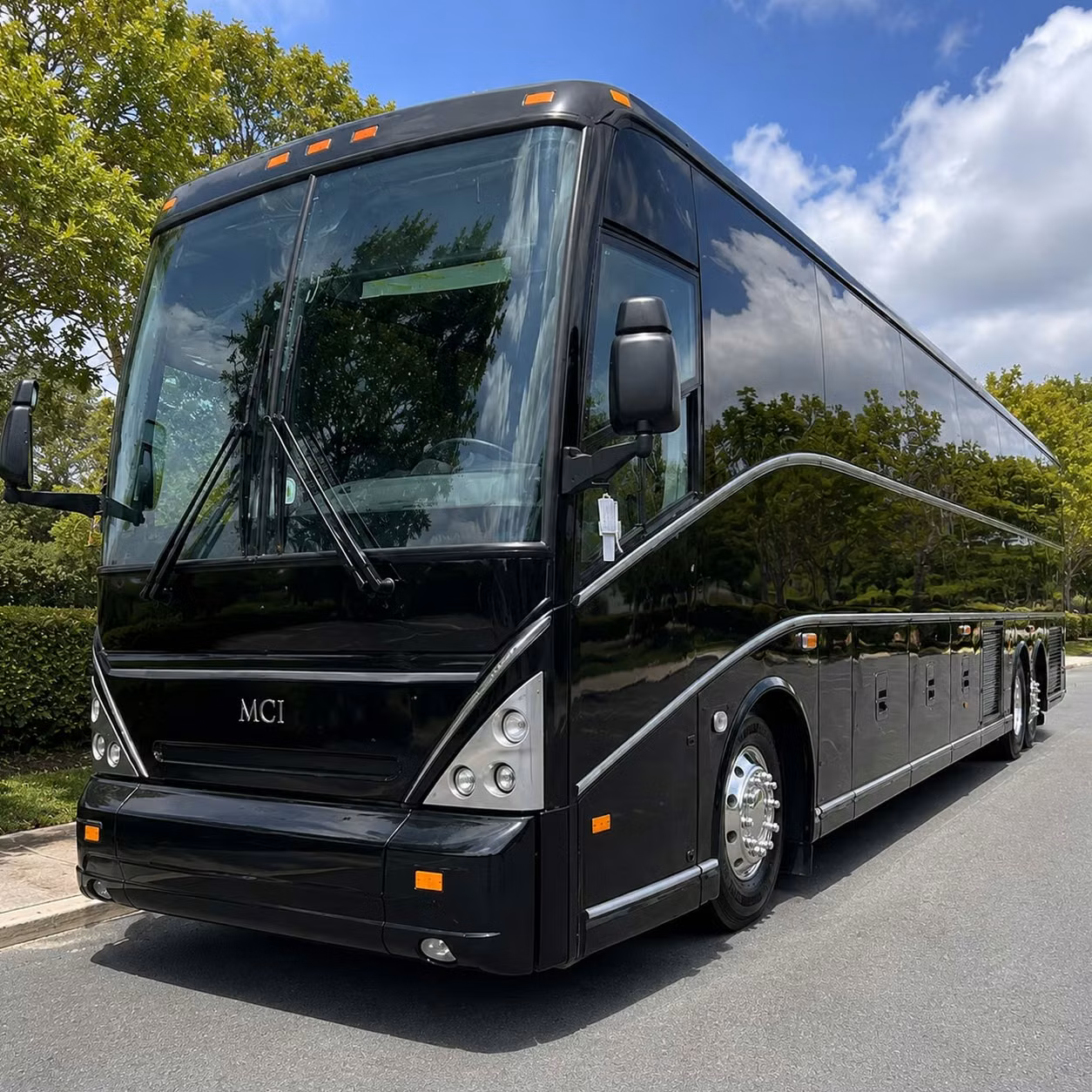 let a charter bus handle your fall river construction crew transportation